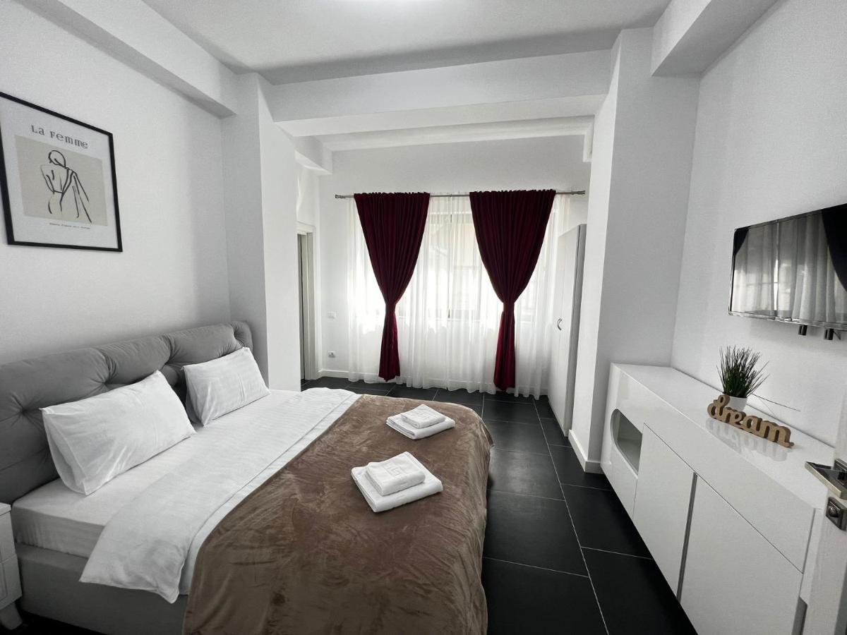 Cozy Aparthotel - Central City Szucsáva Kültér fotó