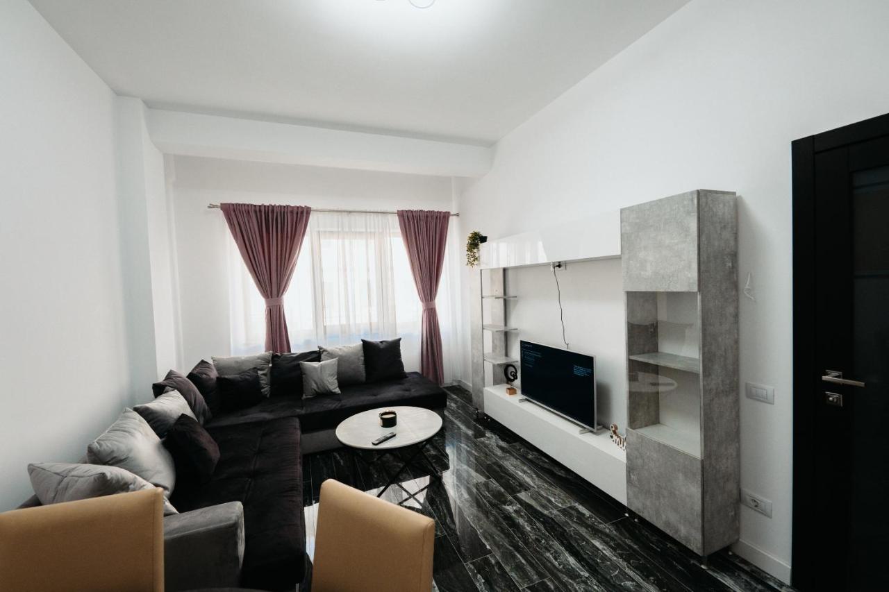 Cozy Aparthotel - Central City Szucsáva Kültér fotó