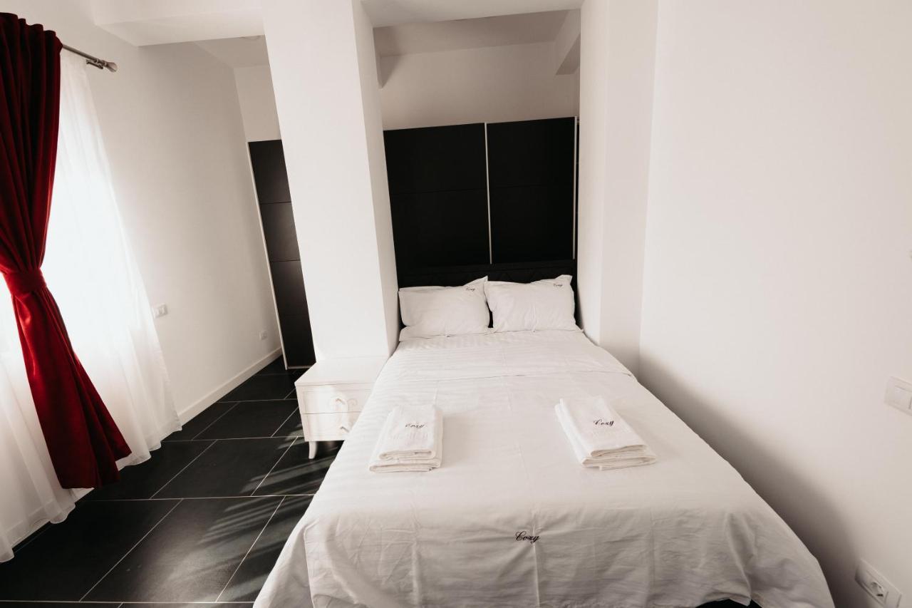 Cozy Aparthotel - Central City Szucsáva Kültér fotó