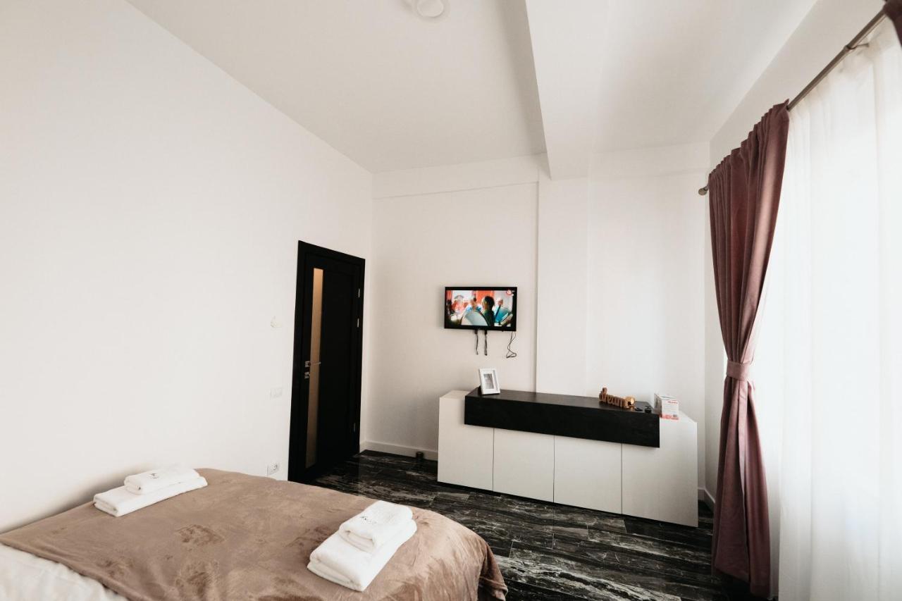 Cozy Aparthotel - Central City Szucsáva Kültér fotó